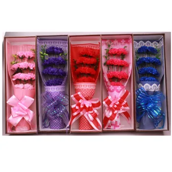 11pcs Imitation carnation soap flower gift box bear Christmas and valentine's day gifts Korean package bouquet of flowers
11pcs Imitation carnation soap flower gift box bear Christmas and valentine's day gifts Korean package bouquet of flowers