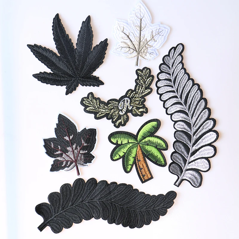 Cartoon Decorative Patch Maple Leaf icon Embroidered Applique Patches For DIY Iron on Badges Stickers on backpack,clothes
Cartoon Decorative Patch Maple Leaf icon Embroidered Applique Patches For DIY Iron on Badges Stickers on backpack,clothes