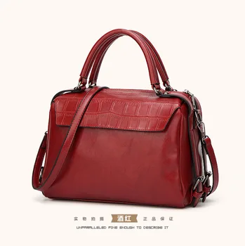 JIULIN 2019 Korean version the female personality handbag female fashion Boston bag soft skin atmosphere simple elegant
JIULIN 2019 Korean version the female personality handbag female fashion Boston bag soft skin atmosphere simple elegant