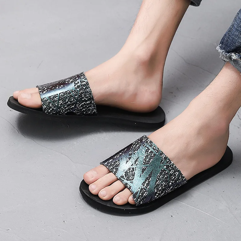 New Style Fashion Man Sandals Bright Surface Decorative Pattern Fashion chao tuo Gold Slipper Outer Wear Beach Household Anti-sl
New Style Fashion Man Sandals Bright Surface Decorative Pattern Fashion chao tuo Gold Slipper Outer Wear Beach Household Anti-sl