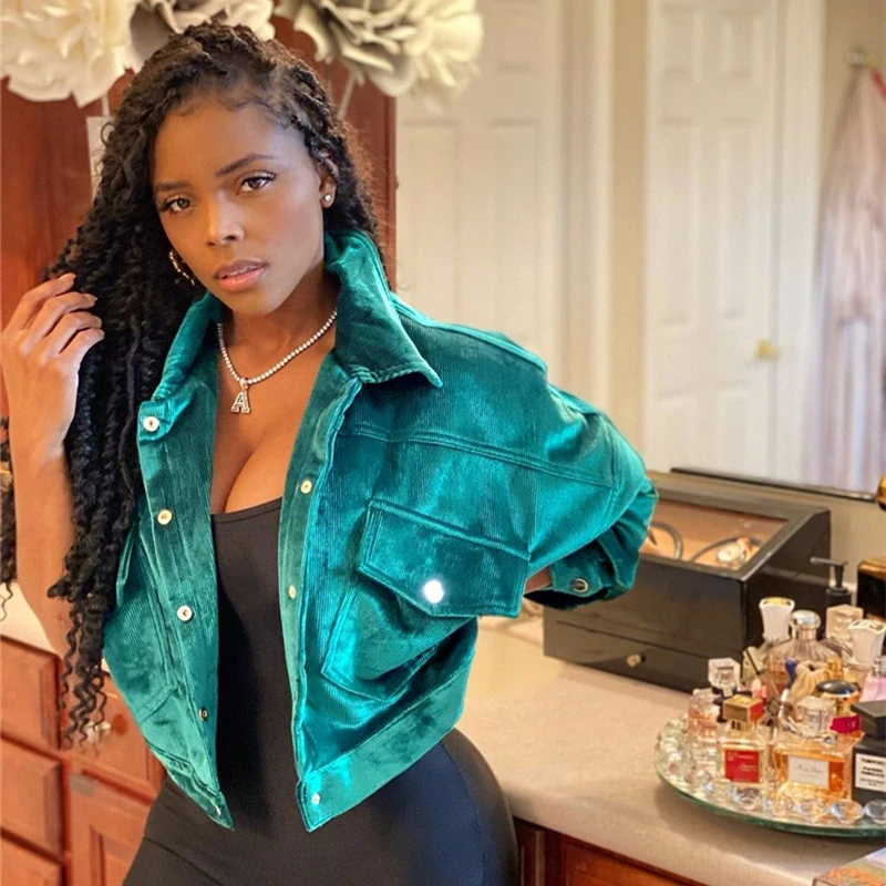 2020 Women's Casual Short Jacket, Long-sleeved Lapel Pocket Green Blouse, Party Nightclub Wear Corduroy Button Cardigan
2020 Women's Casual Short Jacket, Long-sleeved Lapel Pocket Green Blouse, Party Nightclub Wear Corduroy Button Cardigan