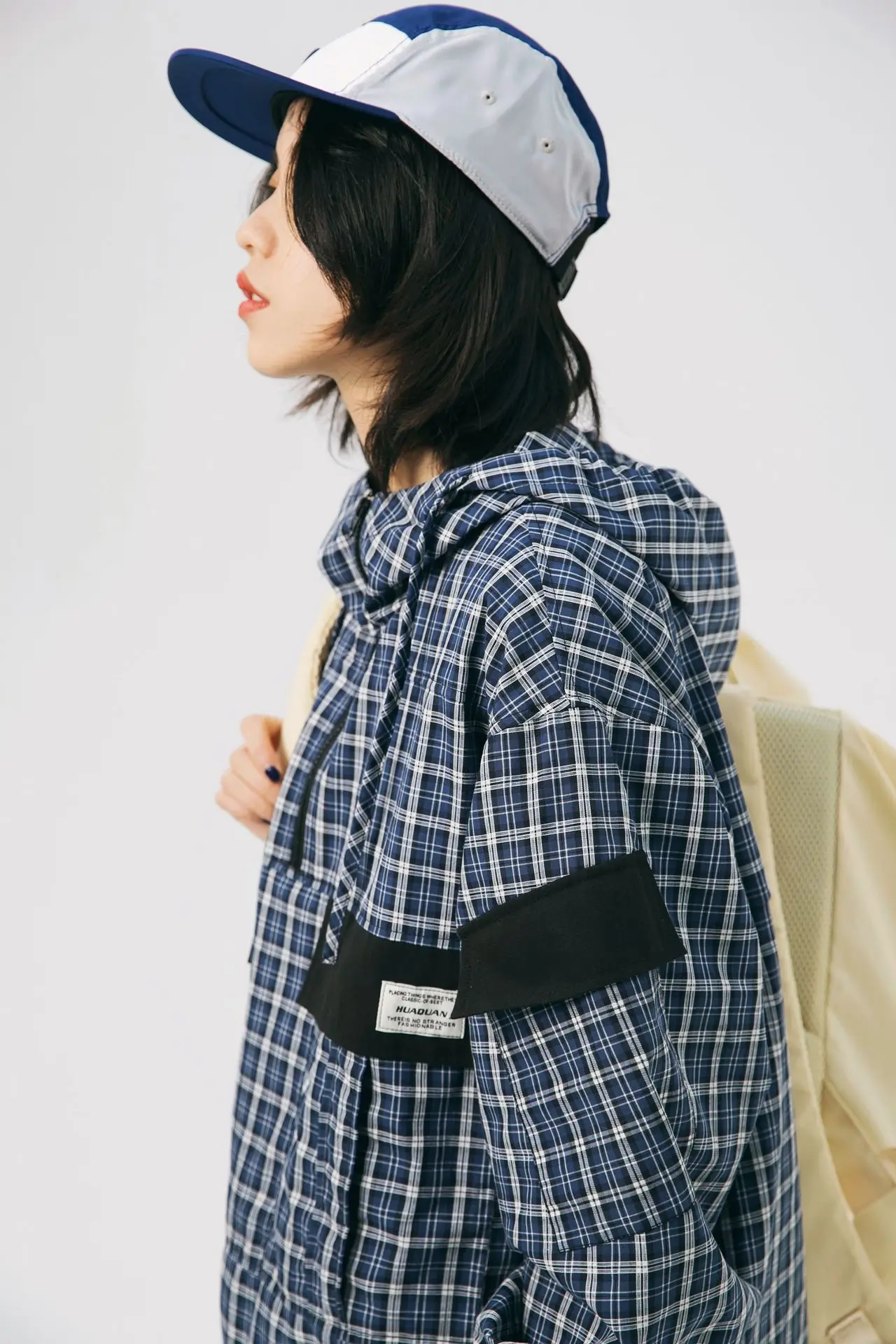 City Where the Product 2020 Spring New Style Men Plaid Hooded Jacket Popular Brand Japanese-style Coat
City Where the Product 2020 Spring New Style Men Plaid Hooded Jacket Popular Brand Japanese-style Coat