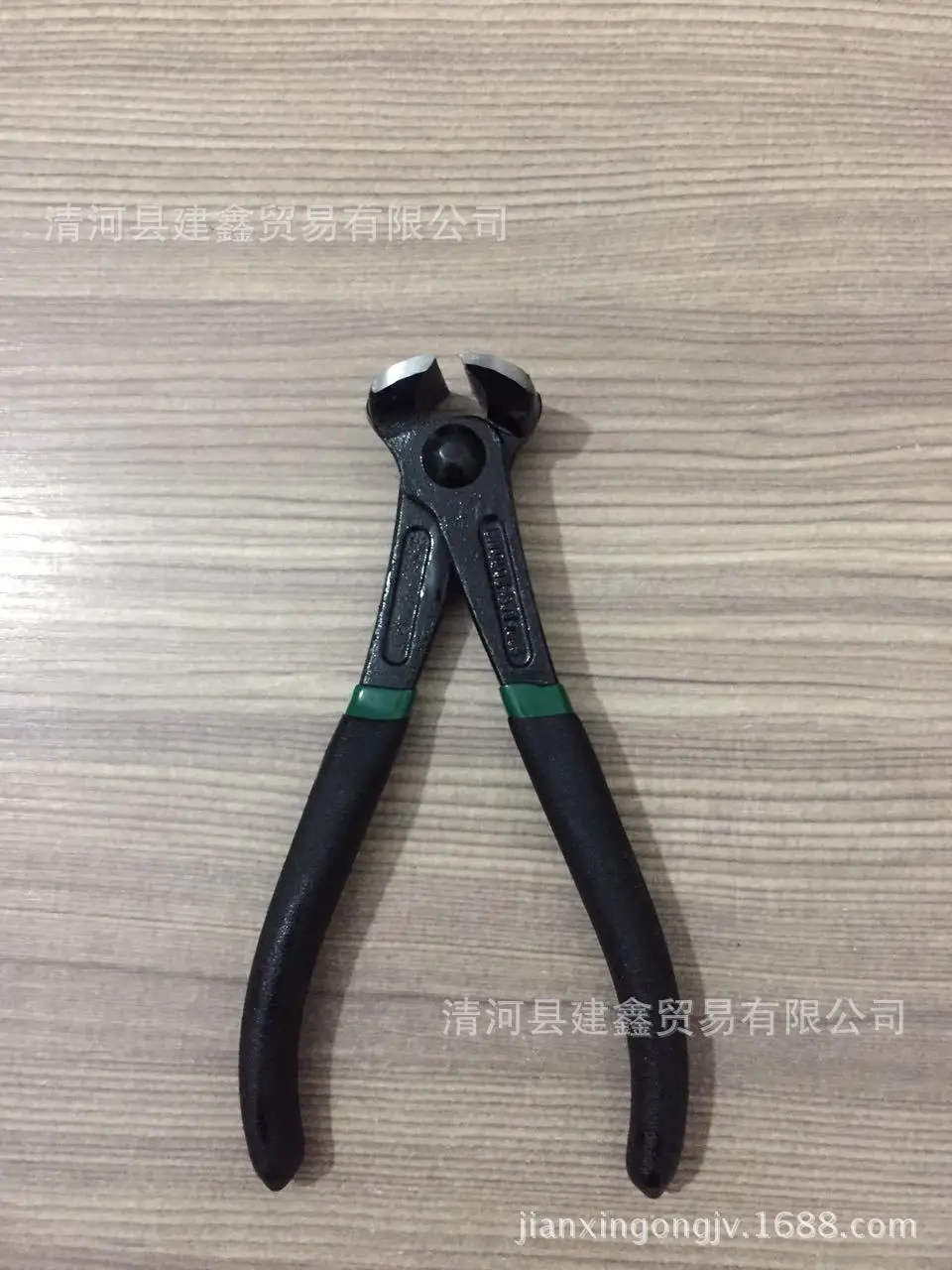 Xin Jian Tool End Cutting Pliers Binding Cable Nutcracker Pull Pincers Sub-Woodworking Nail Removing Clamp 6-Inch Diagonal Plier
Xin Jian Tool End Cutting Pliers Binding Cable Nutcracker Pull Pincers Sub-Woodworking Nail Removing Clamp 6-Inch Diagonal Plier