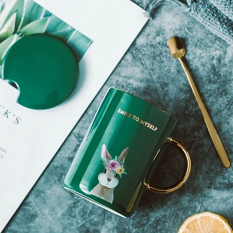 Retro Ceramic Lovely Gold Handle Animal Mug With Lid Spoon Simple Creative Cup Personality Trend Coffee Green Glaze Cartoon Mug
Retro Ceramic Lovely Gold Handle Animal Mug With Lid Spoon Simple Creative Cup Personality Trend Coffee Green Glaze Cartoon Mug