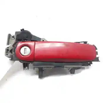 8E1837207 left front EXTERIOR handle AUDI A3 (8P) 
8E1837207 left front EXTERIOR handle AUDI A3 (8P)