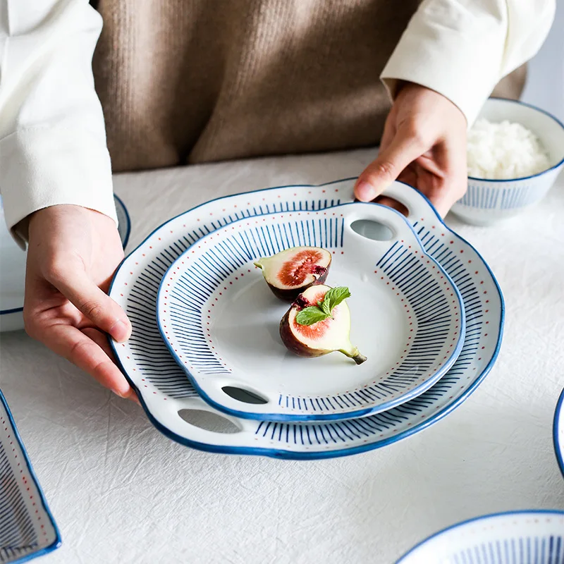 Chinese Cuisine Dinnerware Ceramic Dinner Dishes Noodle Pasta Plate Blue Strip Dinner Plate with Handle
Chinese Cuisine Dinnerware Ceramic Dinner Dishes Noodle Pasta Plate Blue Strip Dinner Plate with Handle