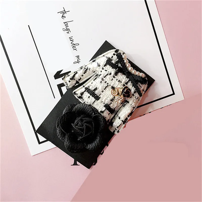 2pcs/ set Luxury Letter 5 style Jewelry Lapel Pins Suit cc Style Brooches Wedding Broches Fashion Jewelry for Women Clothing
2pcs/ set Luxury Letter 5 style Jewelry Lapel Pins Suit cc Style Brooches Wedding Broches Fashion Jewelry for Women Clothing