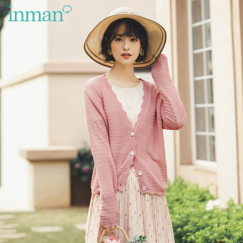 INMAN 2020 Spring New Arrival Literary V-neck Wavy Edge Gentle Elegant Leisure Cardigan Sweater
INMAN 2020 Spring New Arrival Literary V-neck Wavy Edge Gentle Elegant Leisure Cardigan Sweater