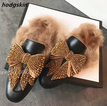 Fashion Bling Crystal Big Bow Tie Women Winter Slippers Fur Mules Slingbacks Casual Shoes Flats Flats Shoes Woman
Fashion Bling Crystal Big Bow Tie Women Winter Slippers Fur Mules Slingbacks Casual Shoes Flats Flats Shoes Woman