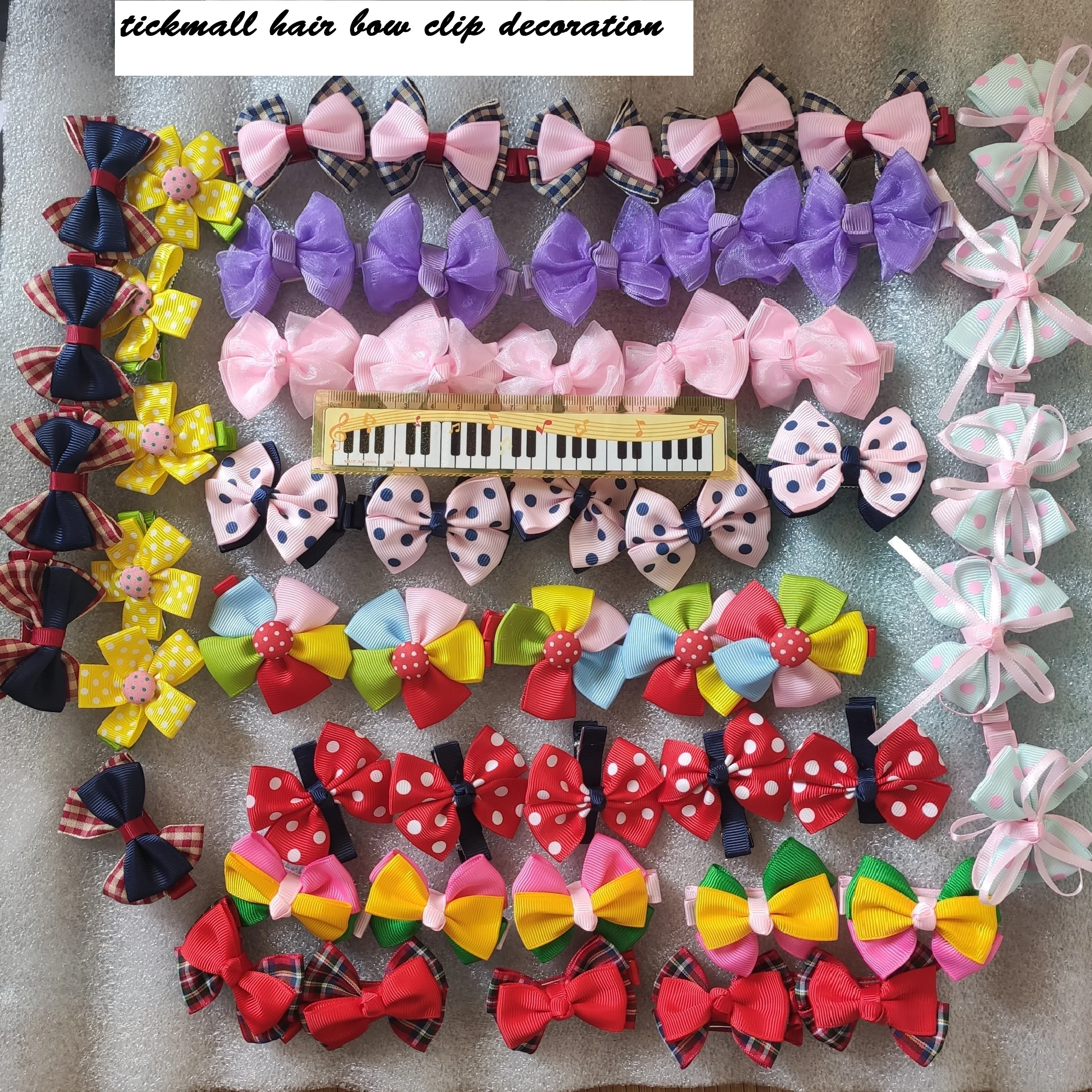 Lovely 9 styles solid color prints fabric Children girls fabric hair bow flower ribbon hair decoration Barrettes lined snap clip
Lovely 9 styles solid color prints fabric Children girls fabric hair bow flower ribbon hair decoration Barrettes lined snap clip