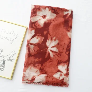 Oversoft hand-feeling long scarf and sun-proof cape for printed and messy silk scarves
Oversoft hand-feeling long scarf and sun-proof cape for printed and messy silk scarves
