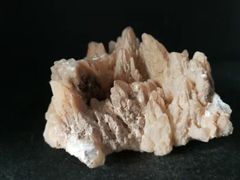 185.7gMineral samples of natural pink calcite and pyrite Association
185.7gMineral samples of natural pink calcite and pyrite Association