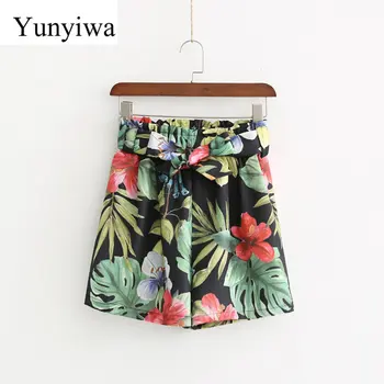 Holiday Wind Women Tropical Flower Leaves Print Bermuda Shorts Ladies Bow Sashes Elastic Waist Casual Pantalones Cortos 
Holiday Wind Women Tropical Flower Leaves Print Bermuda Shorts Ladies Bow Sashes Elastic Waist Casual Pantalones Cortos