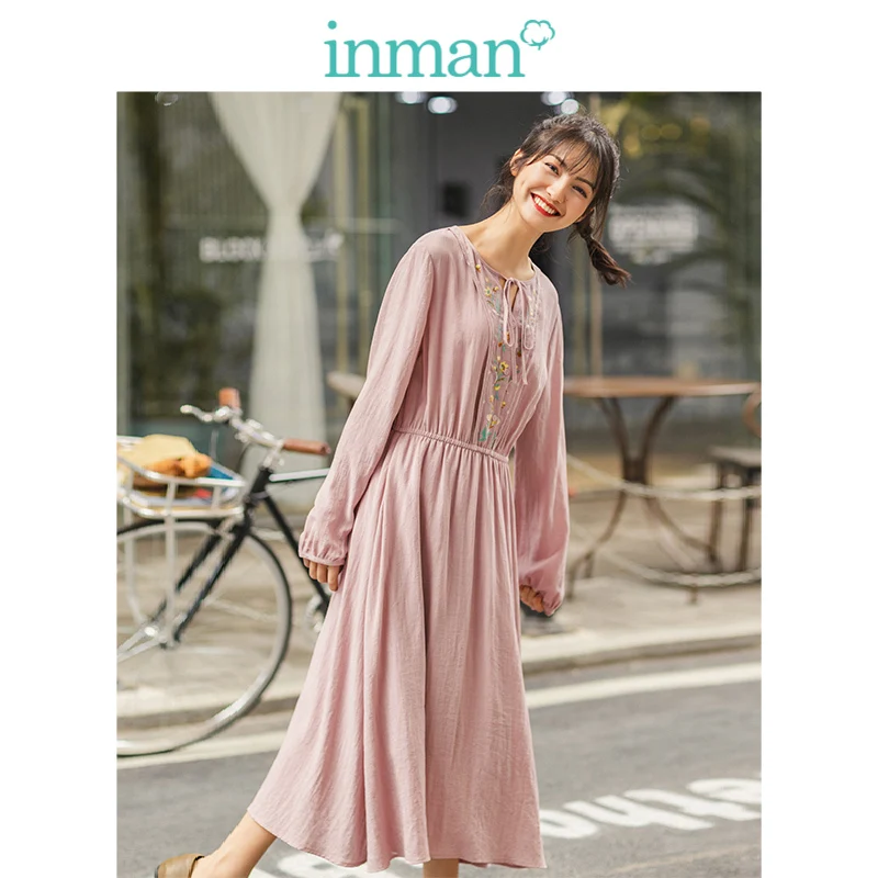 INMAN 2019 Autumn New Arrival Lacing O-neck Embroidery Elastic Waist Viscose Blending Solid Women Dress
INMAN 2019 Autumn New Arrival Lacing O-neck Embroidery Elastic Waist Viscose Blending Solid Women Dress