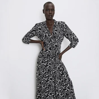 ZA Women's Autumn and Winter Lapel Long-sleeved Dress A-line Print Style Side Stitches with Hidden Pockets with the Same Belt
ZA Women's Autumn and Winter Lapel Long-sleeved Dress A-line Print Style Side Stitches with Hidden Pockets with the Same Belt