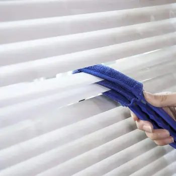 Microfiber Removable Washable Cleaning Brush Clip Household Duster Window Leaves Blinds Cleaner Brushes Tool #8
Microfiber Removable Washable Cleaning Brush Clip Household Duster Window Leaves Blinds Cleaner Brushes Tool #8