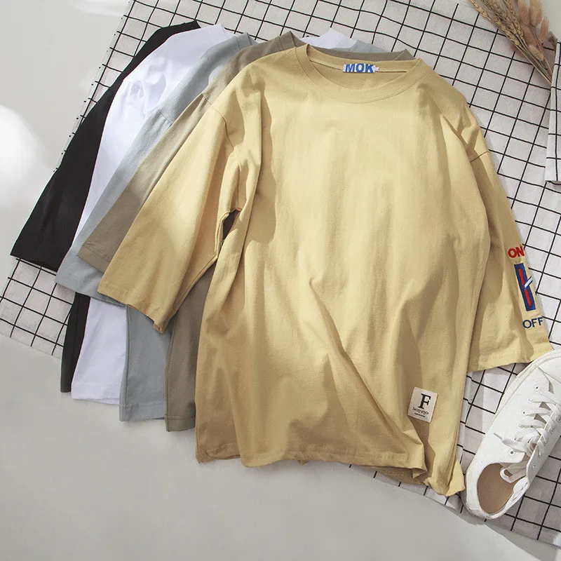 Men's short-sleeved t-shirt 2018 new Korean version of the trend loose half-sleeved cotton round neck t-shirt men's clothing
Men's short-sleeved t-shirt 2018 new Korean version of the trend loose half-sleeved cotton round neck t-shirt men's clothing