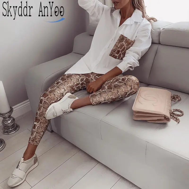 Fashion Fall Women Two Piece Matching Sets Snake Contrast Pocket Blouses Tops And Elastic Waist Long Pants Sets Woman Clothes
Fashion Fall Women Two Piece Matching Sets Snake Contrast Pocket Blouses Tops And Elastic Waist Long Pants Sets Woman Clothes