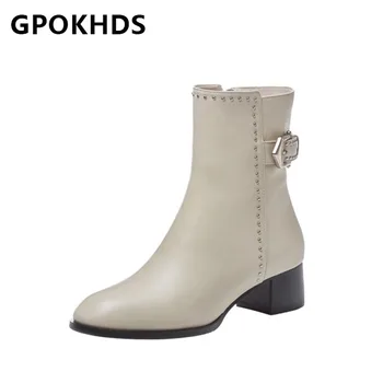 GPOKHDS 2021 women Ankle boots Cow leather winter short plush Round Toe Zipper Buckle Strap Med heels female boots size 39
GPOKHDS 2021 women Ankle boots Cow leather winter short plush Round Toe Zipper Buckle Strap Med heels female boots size 39