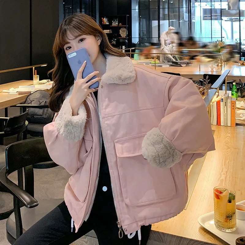 2020 Winter New Women cotton-padded Jacket Ladies style cotton-Parkas Jacket lamb wool Coat student thick coat Female short Coat
2020 Winter New Women cotton-padded Jacket Ladies style cotton-Parkas Jacket lamb wool Coat student thick coat Female short Coat