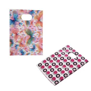 200Pcs Pretty Mini Mixed Pattern Plastic Jewelry Gift Bag Shopping Pouch 20x15Cm - 100Pcs Styles 6 & 100Pcs Styles 3 
200Pcs Pretty Mini Mixed Pattern Plastic Jewelry Gift Bag Shopping Pouch 20x15Cm - 100Pcs Styles 6 & 100Pcs Styles 3