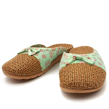 Sub-grass Cool Slippers Male Household Indoor non-slip Retro Thick Floor Linen Slippers Female Home Slides
Sub-grass Cool Slippers Male Household Indoor non-slip Retro Thick Floor Linen Slippers Female Home Slides