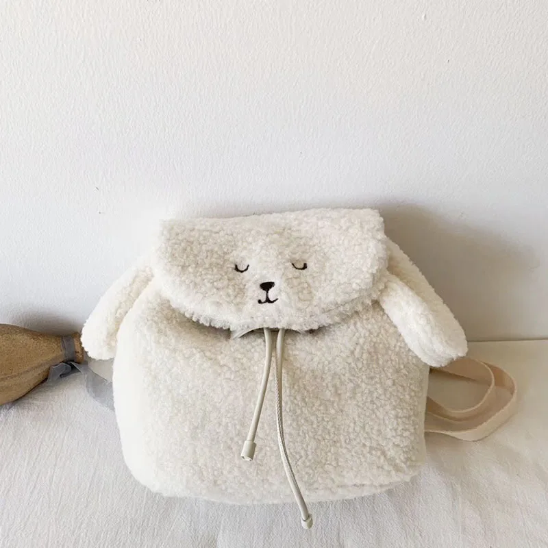 2019 Autumn winter lamb shape children's portable cute white backpack lambswool wool Girls Double Shoulder Bags
2019 Autumn winter lamb shape children's portable cute white backpack lambswool wool Girls Double Shoulder Bags