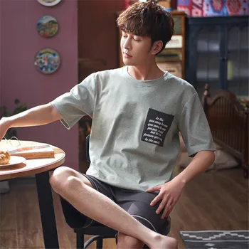 Men's spring and autumn pajamas cotton men's casual pajamas short-sleeved shorts thin section 2 comfortable pieces set L-3XL
Men's spring and autumn pajamas cotton men's casual pajamas short-sleeved shorts thin section 2 comfortable pieces set L-3XL