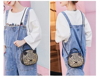 Leopard Print Bag Animal Female 2020 New Small Korean Crossbag Cute Fashion Round Handbag Wholesale Cartoon Tiger Cat Purse
Leopard Print Bag Animal Female 2020 New Small Korean Crossbag Cute Fashion Round Handbag Wholesale Cartoon Tiger Cat Purse