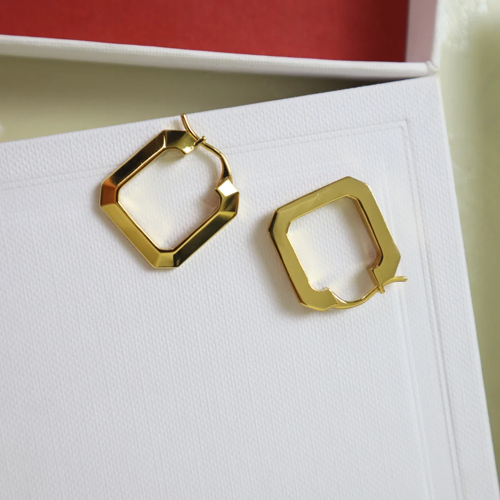 Brass With 18K Gold Square Drop Earrings OL Punk Party Gown Runway rare Boucle Korean Japan INS Boho Top Gothic Trendy Hiphop
Brass With 18K Gold Square Drop Earrings OL Punk Party Gown Runway rare Boucle Korean Japan INS Boho Top Gothic Trendy Hiphop