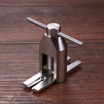 Extraction Pinion DIY Tooth Puller Motor Gear Extractor Mini Remover Tools for RC Tamiya Mini Car accessories
Extraction Pinion DIY Tooth Puller Motor Gear Extractor Mini Remover Tools for RC Tamiya Mini Car accessories