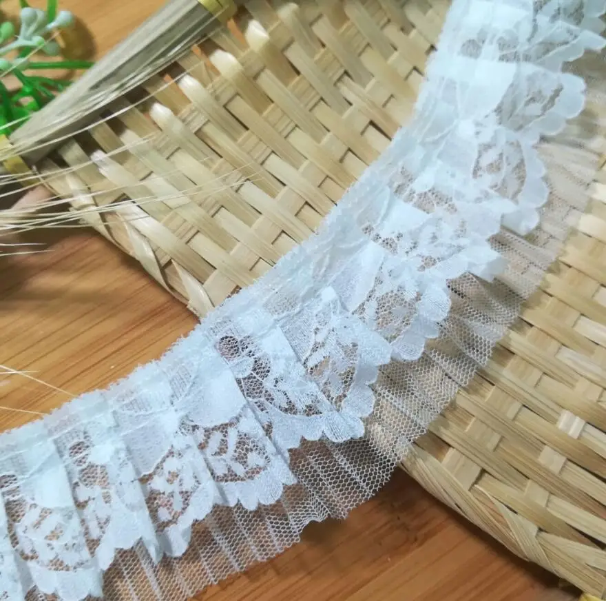 1M Embroidery Flower Lace Fabric Ribbon Guipure 5cm Sewing White Lace Trim Ribbons For Sewing Clothes Laces Crafts dentelle FR7
1M Embroidery Flower Lace Fabric Ribbon Guipure 5cm Sewing White Lace Trim Ribbons For Sewing Clothes Laces Crafts dentelle FR7