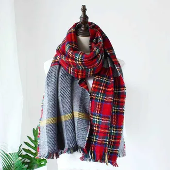 Autumn and winter new double-sided checked acrylic shawl color matching warm windproof scarf
Autumn and winter new double-sided checked acrylic shawl color matching warm windproof scarf