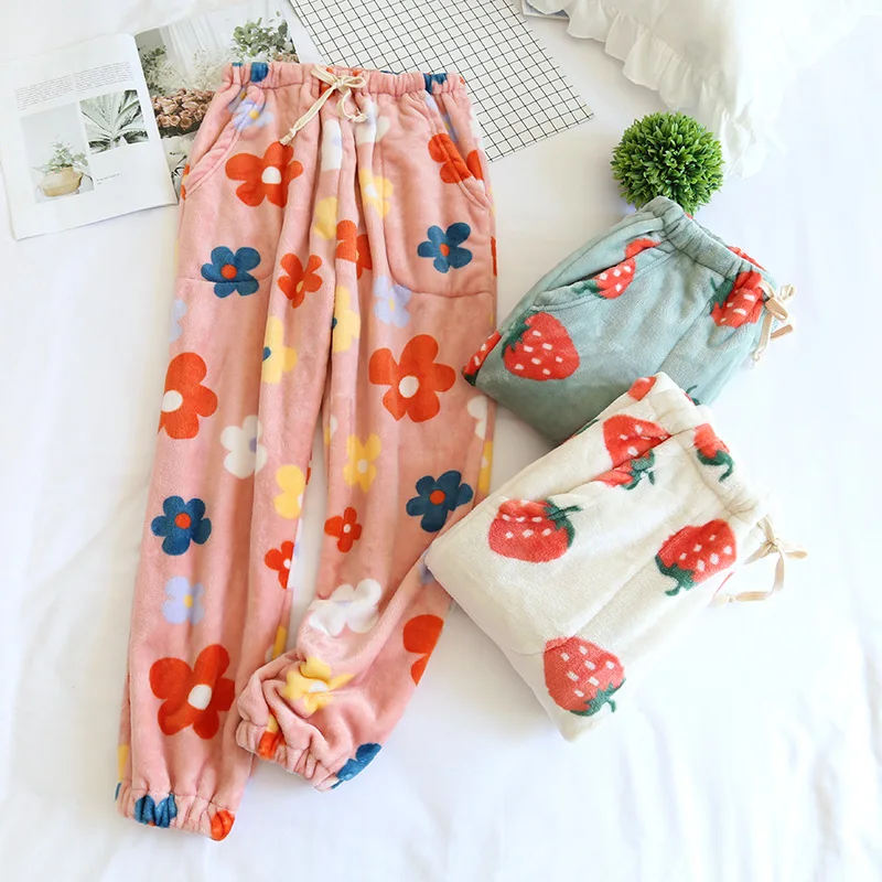 Coral velvet pajama pants women's sleep trousers autumn and winter flannel home fairy warm thickened and velvet sleep bottoms 
Coral velvet pajama pants women's sleep trousers autumn and winter flannel home fairy warm thickened and velvet sleep bottoms