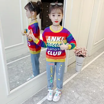 Girls autumn denim suit 2020 spring and autumn new children little girl western style net red striped sweater two-piece
Girls autumn denim suit 2020 spring and autumn new children little girl western style net red striped sweater two-piece