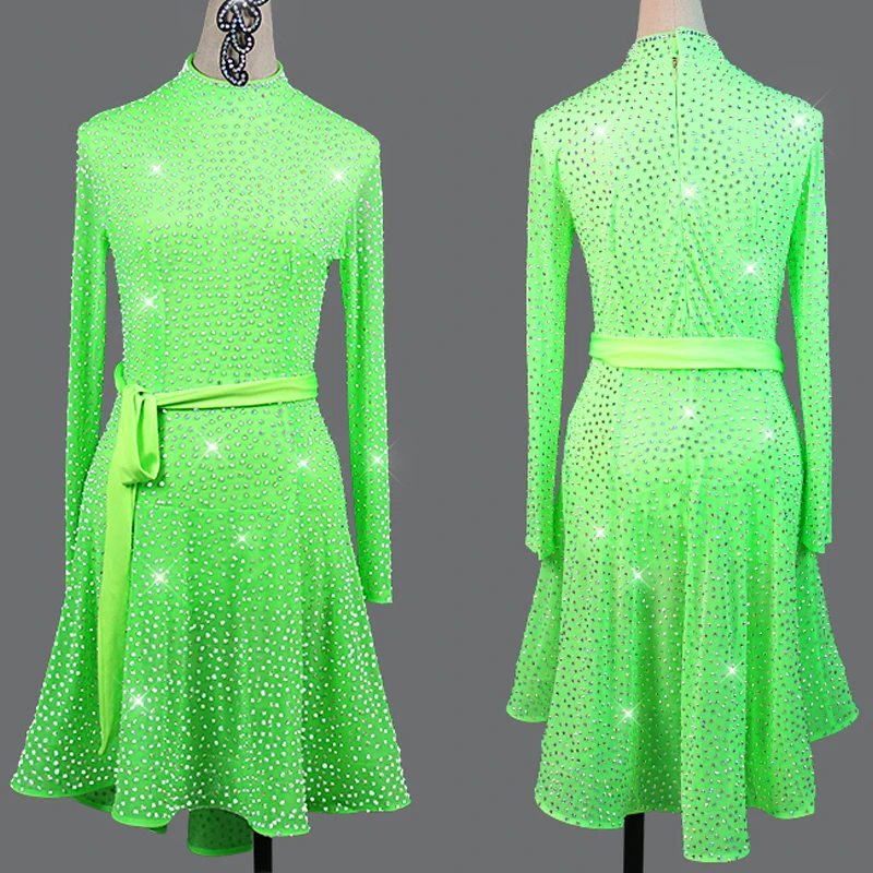 Фото Женское платье для латиноамериканских танцев ФЛУОРЕСЦЕНТНОЕ зеленое с длинным