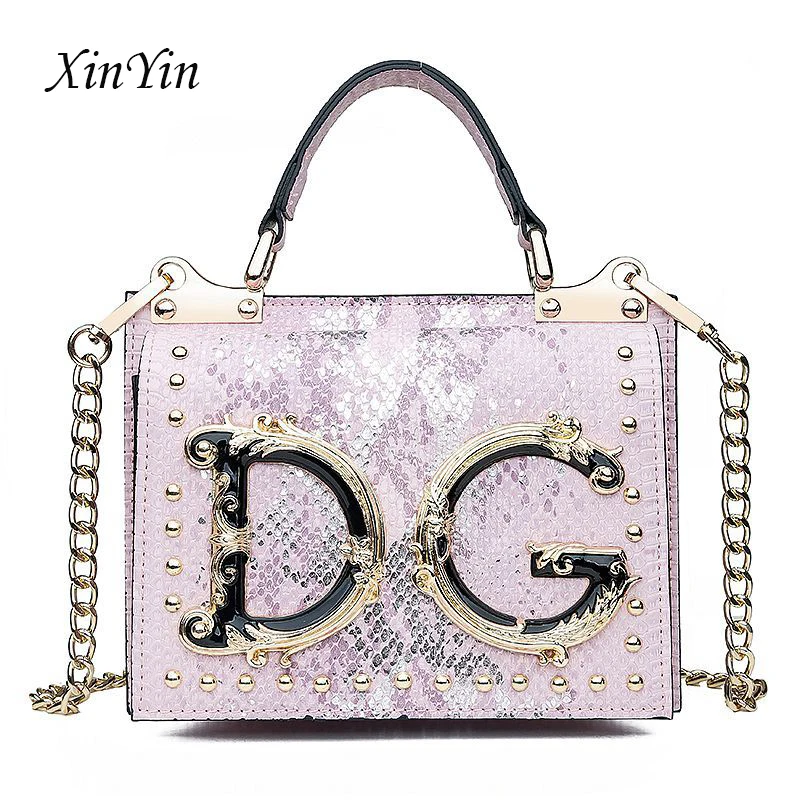 New trendy snake shining metal organ handbag Korean version of the joker chain rivet crossbody bag designer shoulder bag tote 
New trendy snake shining metal organ handbag Korean version of the joker chain rivet crossbody bag designer shoulder bag tote