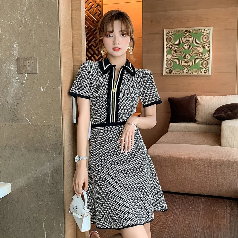 Lady One Piece Knitted Dress Short Socialite High End French Sleeve Slim Vintage Robe Vestido Spring Summer New
Lady One Piece Knitted Dress Short Socialite High End French Sleeve Slim Vintage Robe Vestido Spring Summer New