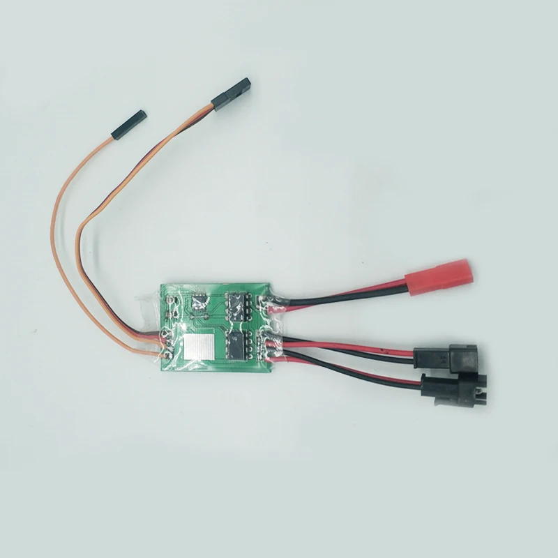 1PC 1S 2S 3S Two-way 2CH Brushed ESC 5A BEC 5V Electronic Speed Controller Mixed Control/Independent for DIY Tank Boat Car Model
1PC 1S 2S 3S Two-way 2CH Brushed ESC 5A BEC 5V Electronic Speed Controller Mixed Control/Independent for DIY Tank Boat Car Model
