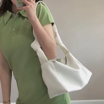 2020 new niche design fashion knotted tofu bag female bag one shoulder armpit bag casual soft bag pillow bag
2020 new niche design fashion knotted tofu bag female bag one shoulder armpit bag casual soft bag pillow bag