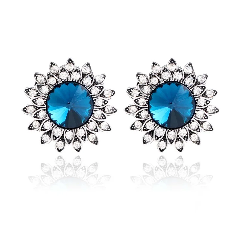 Retro Oval Sun Flower Earrings Crystal Geometric Earrings European and American Fan Fashion Earrings Jewelry
Retro Oval Sun Flower Earrings Crystal Geometric Earrings European and American Fan Fashion Earrings Jewelry