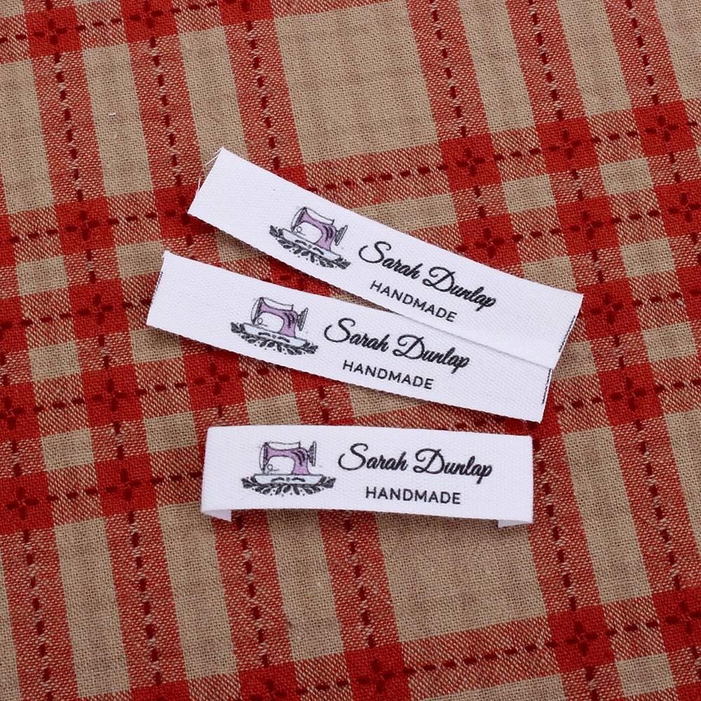 Custom Clothing Labels - Personalized Brand , Organic Cotton Ribbon Labels , Logo or Text, Sewing Labels (MD3012)
Custom Clothing Labels - Personalized Brand , Organic Cotton Ribbon Labels , Logo or Text, Sewing Labels (MD3012)