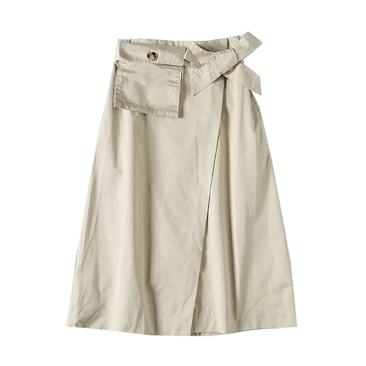 A Generation of Supermodels Cool Street-Style Wallet Modeling Workwear-Style Slimming Skirt Entity
A Generation of Supermodels Cool Street-Style Wallet Modeling Workwear-Style Slimming Skirt Entity