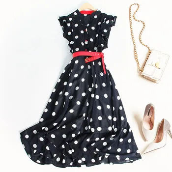 Plus size Leather belt ruffled sleeveless Ladies chiffon long dress with a large swing point V-neck single-breasted women dress
Plus size Leather belt ruffled sleeveless Ladies chiffon long dress with a large swing point V-neck single-breasted women dress