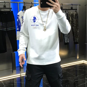 Europe 2020 men's autumn new personalized skull printed sweater net red versatile slim and handsome long sleeve T-shirt trend
Europe 2020 men's autumn new personalized skull printed sweater net red versatile slim and handsome long sleeve T-shirt trend