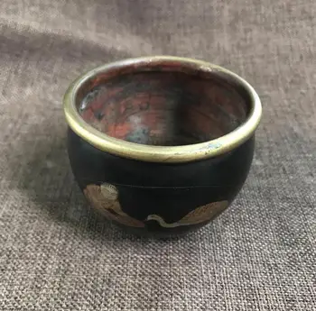 Copper Statue Collect copper wine bottle, imperial triangle wine cup, home furnishings and office accessories
Copper Statue Collect copper wine bottle, imperial triangle wine cup, home furnishings and office accessories