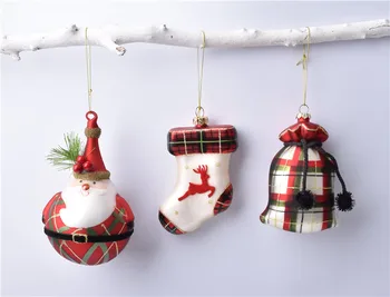 Christmas decorations scene layout gift ornaments pendant ornaments DIY glass painted lattice old man shoes purse
Christmas decorations scene layout gift ornaments pendant ornaments DIY glass painted lattice old man shoes purse