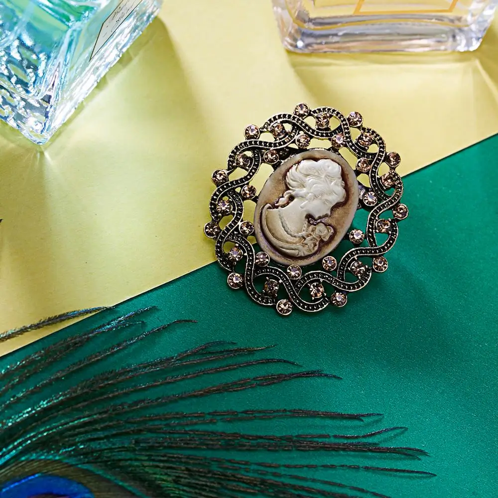 Женская Винтажная брошь в виде королевской камеи золотого и серебряного
