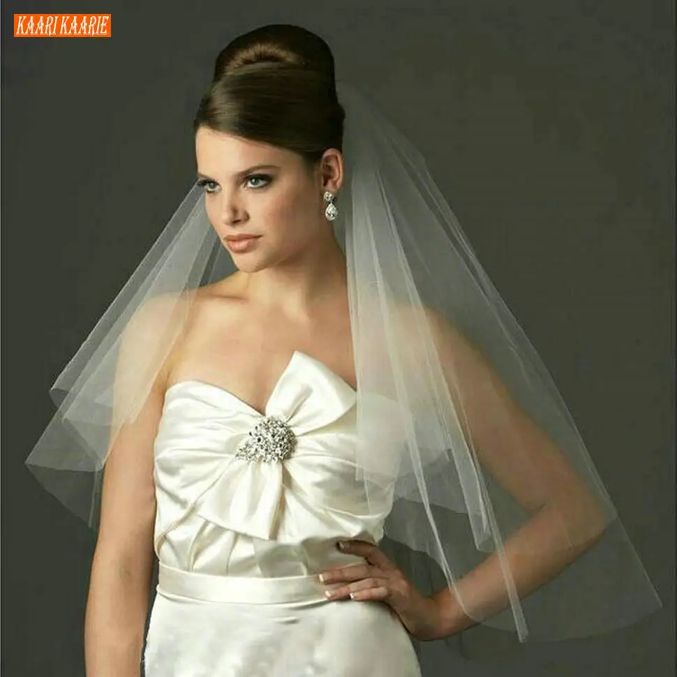 Classic White Short Veil 75 CM Soft Tulle Cheap Bridal Veils Cut Edge Modern Ivory Bride Veiling With Comb Wedding accessories
Classic White Short Veil 75 CM Soft Tulle Cheap Bridal Veils Cut Edge Modern Ivory Bride Veiling With Comb Wedding accessories