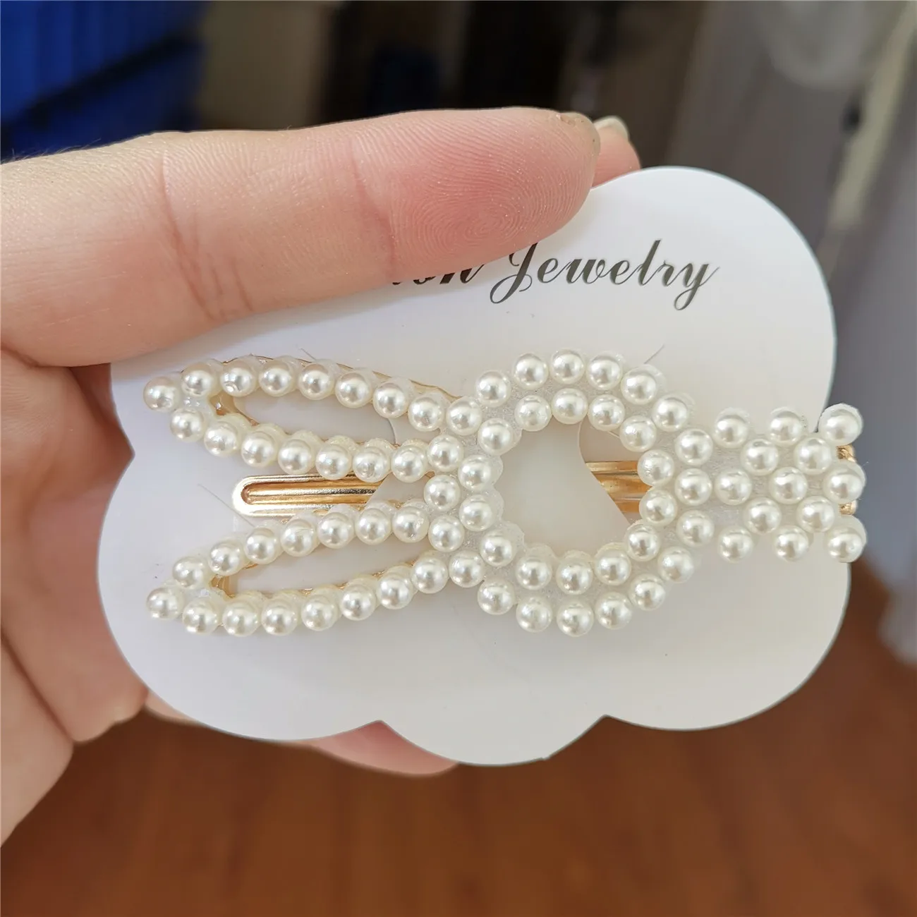 25 styles handmade Gold Color 1PC Pearl Imitation Hair Clip Snap Barrette Stick Hairpin Hair Styling Accessories For Women Girls
25 styles handmade Gold Color 1PC Pearl Imitation Hair Clip Snap Barrette Stick Hairpin Hair Styling Accessories For Women Girls